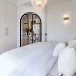 Luxurious With Community Pool & Balcony In Puerto Banus アパート *